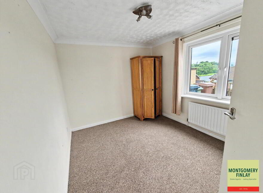 109 Derrin Road, Enniskillen, BT74 6BB