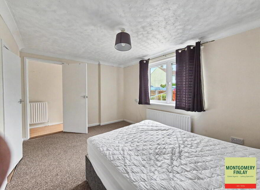 109 Derrin Road, Enniskillen, BT74 6BB
