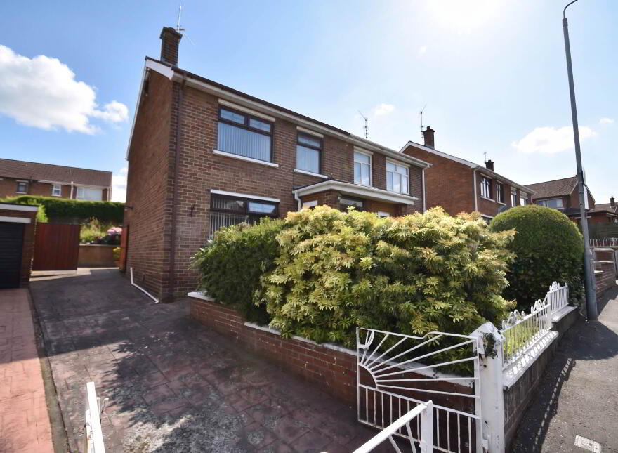 23 Suffolk Crescent, Belfast, BT11 9JT
