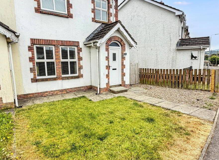 1 Blackthorn Grange, Newry, BT34 2TF