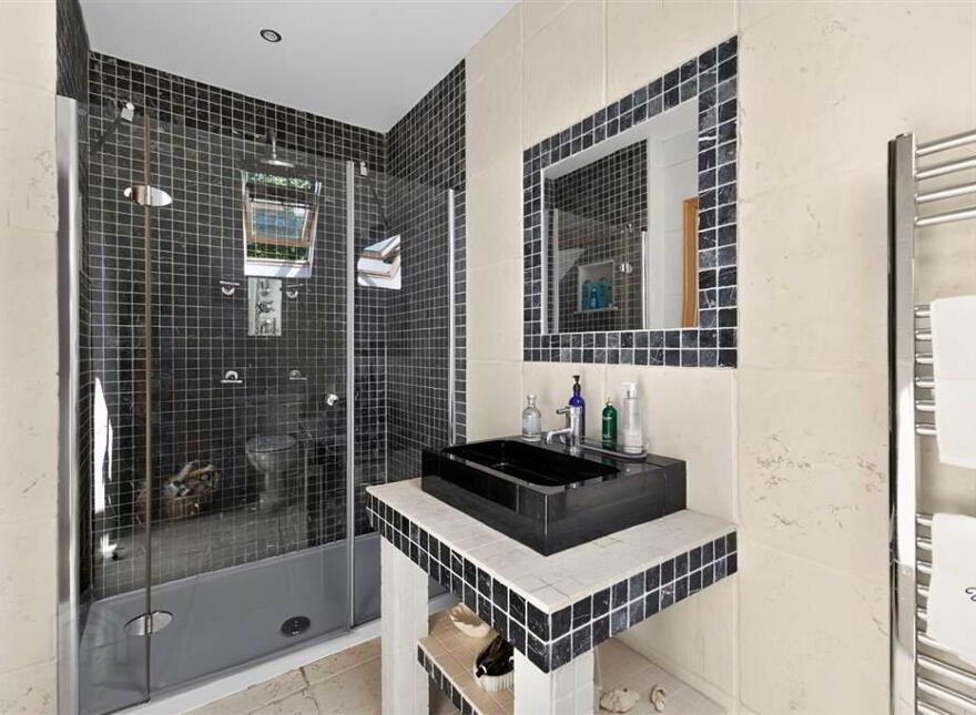 Blakely House, 63 Garvaghy Church Road, Dromara, BT25 2HA