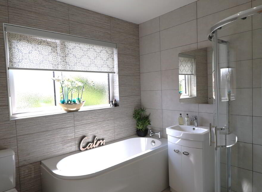 6 Meadowlands Avenue, Manse Road, Kilkeel, BT34 4YA