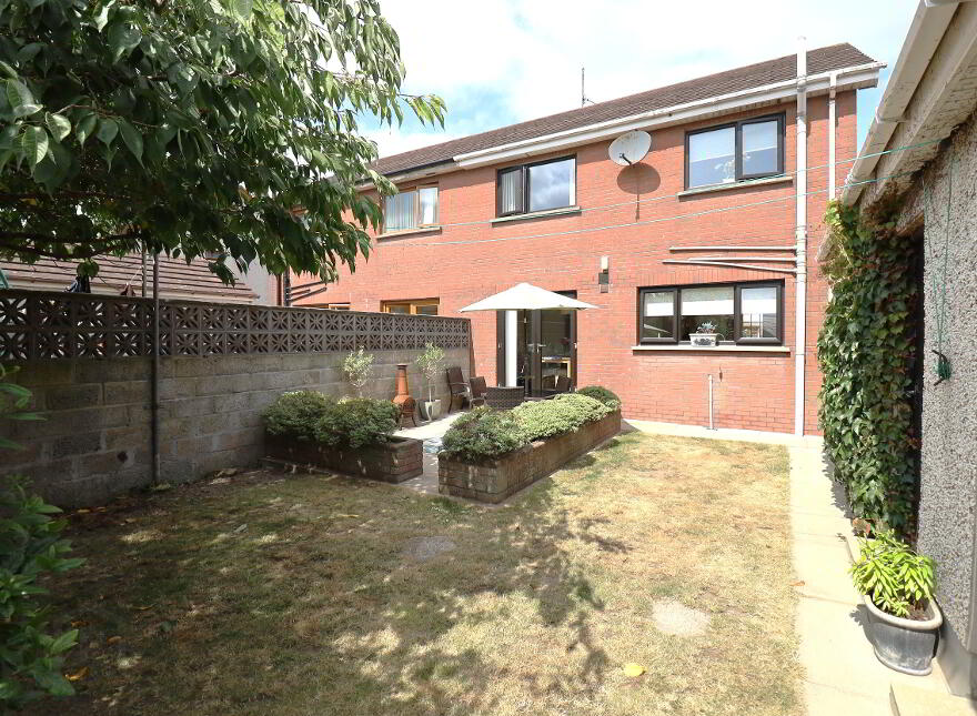 6 Meadowlands Avenue, Manse Road, Kilkeel, BT34 4YA