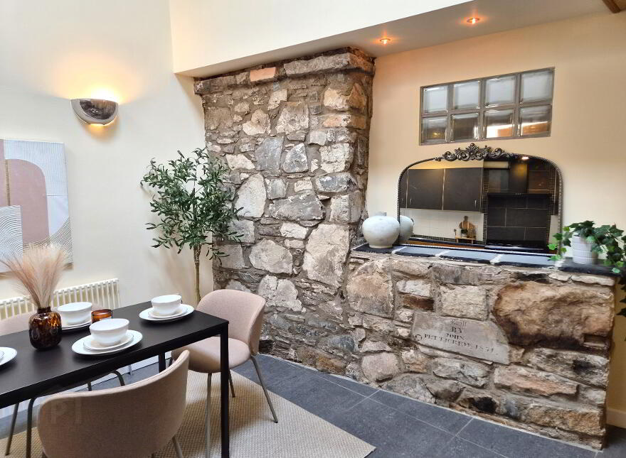 26 Belfast Road, Comber, BT23 5EW