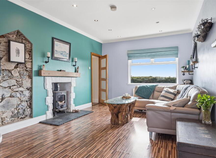 6 Coulters Hill, Glastry, Kircubbin, BT22 1DS