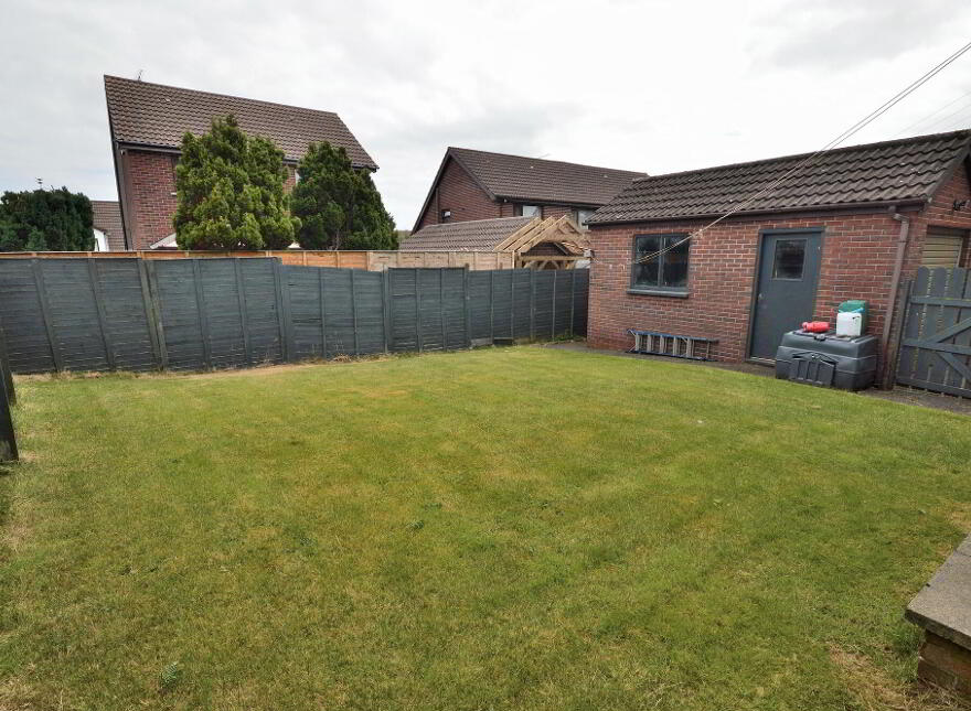 1 Balmoral Dale, Bangor, BT19 7XJ