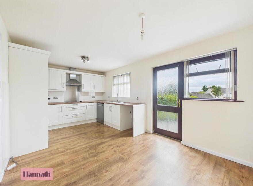 1 Willowfield Heights, Tandragee, Craigavon, BT62 2JF