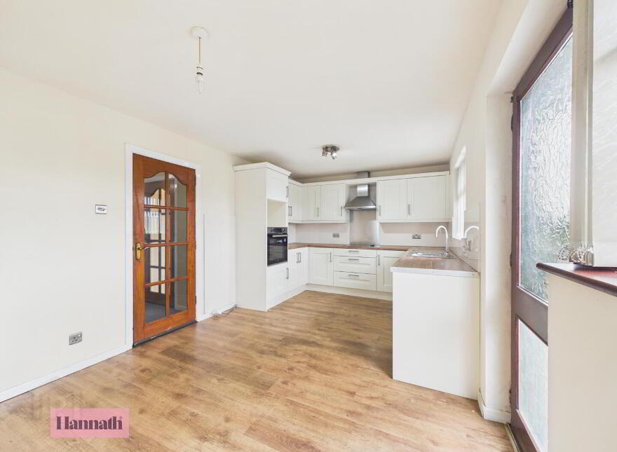 1 Willowfield Heights, Tandragee, Craigavon, BT62 2JF