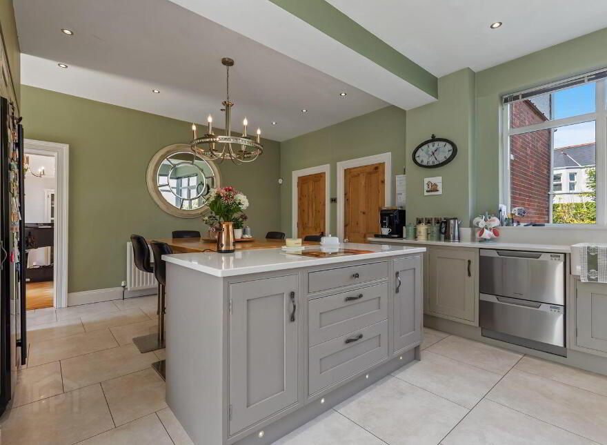 7 Ranfurly Avenue, Bangor, BT20 3SN