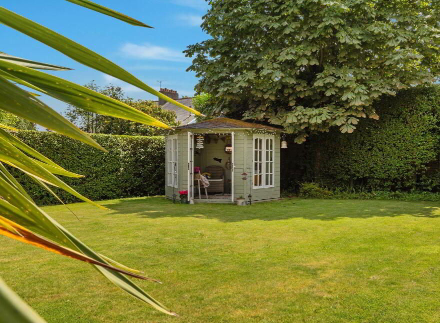 7 Ranfurly Avenue, Bangor, BT20 3SN