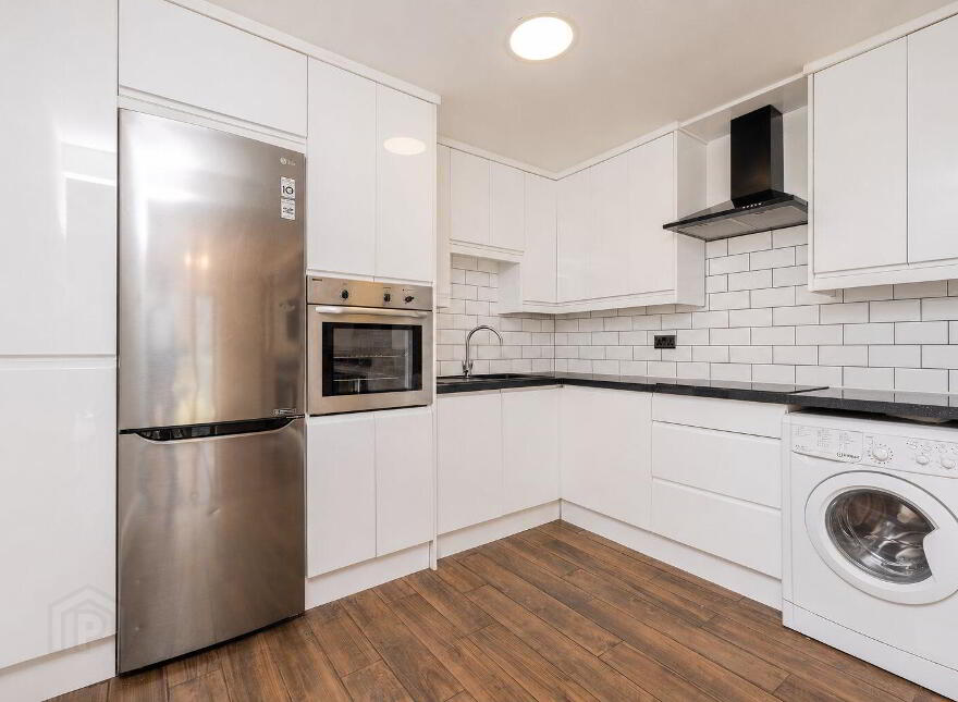 Apartment 6 Dorset Square (With Parking Space), Upper Gardiner Street, Dublin 1, D01X825