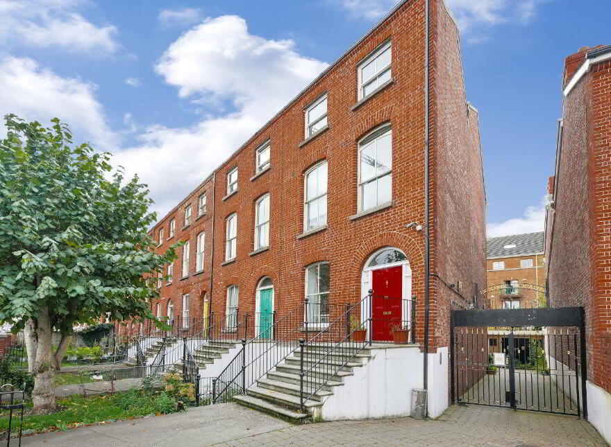 Apartment 6 Dorset Square (With Parking Space), Upper Gardiner Street, Dublin 1, D01X825