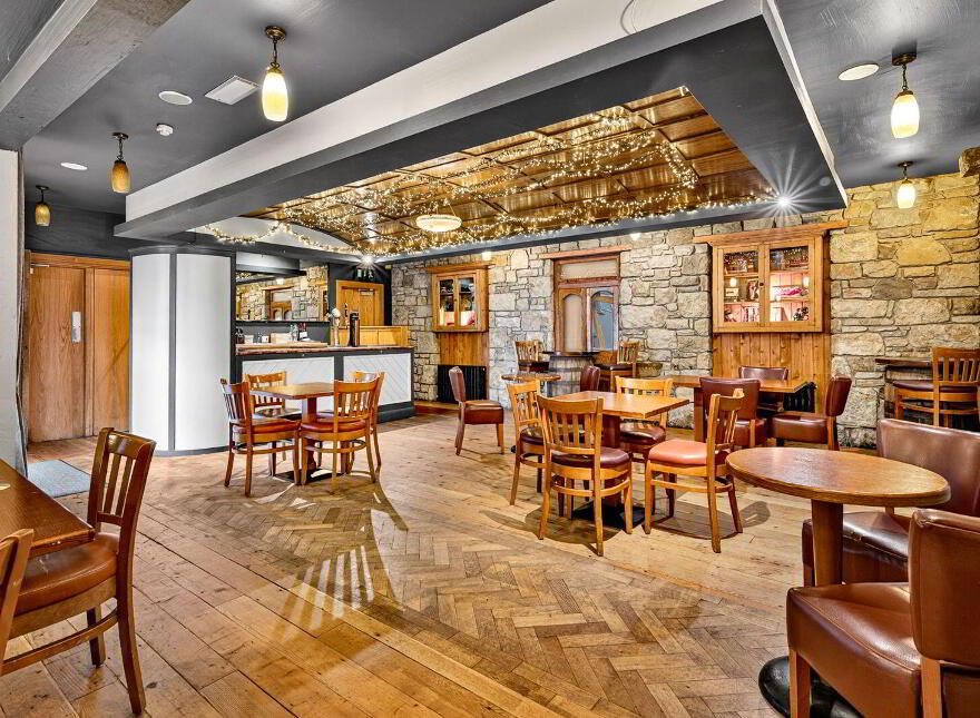 Langs Bar And Restaurant, Main Street, Grange, F91T3YA