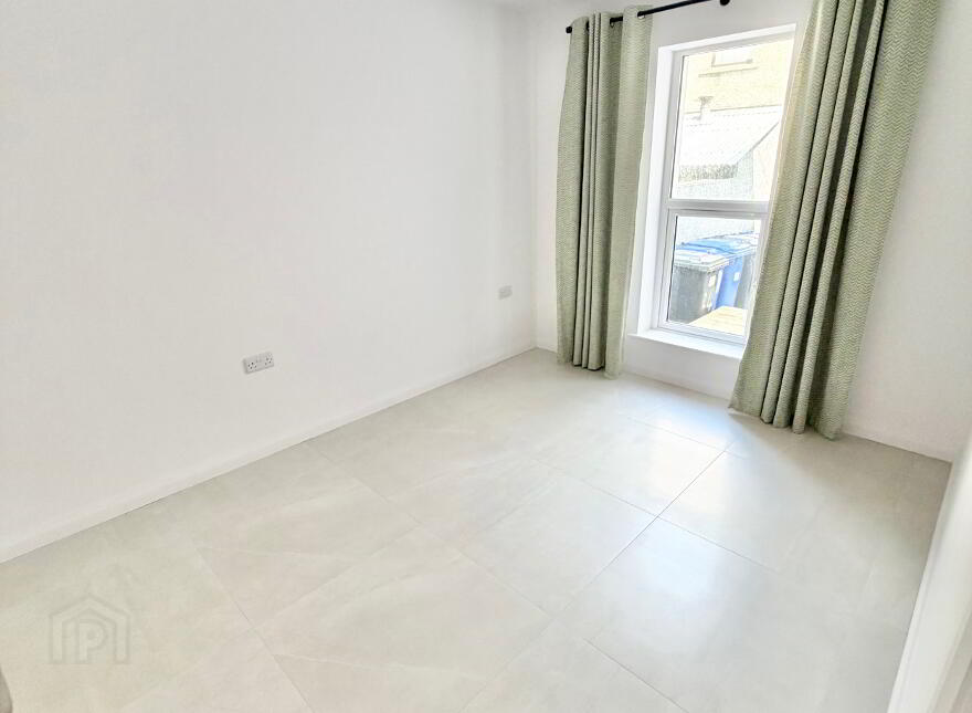 110a Causeway Street, Portrush, BT56 8AE