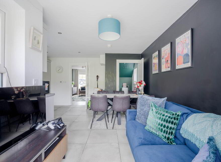42 River Hill Road, Newtownards, BT23 7GT