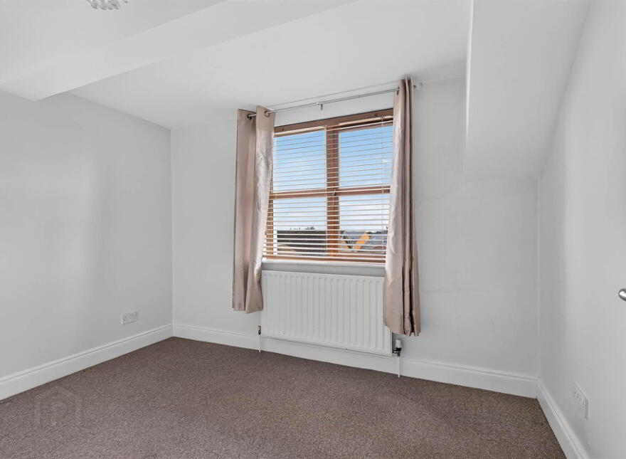 12 Locksley Lane, 110 Upper Lisburn Road, Belfast, BT10 0BB