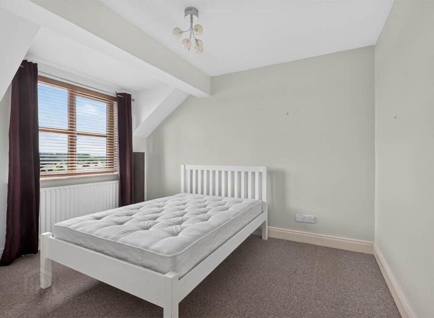 12 Locksley Lane, 110 Upper Lisburn Road, Belfast, BT10 0BB