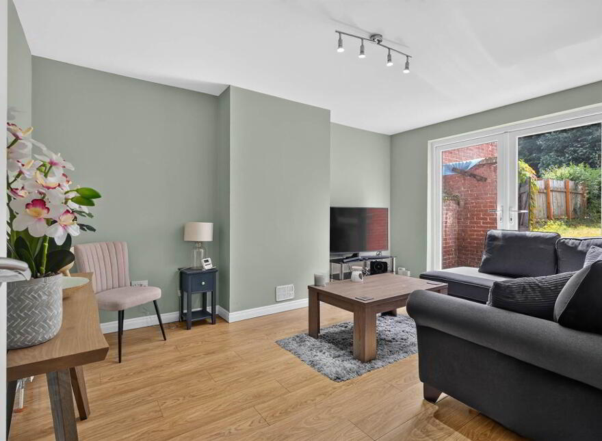 29 Hillside Park, Stranmillis, Belfast, BT9 5EL