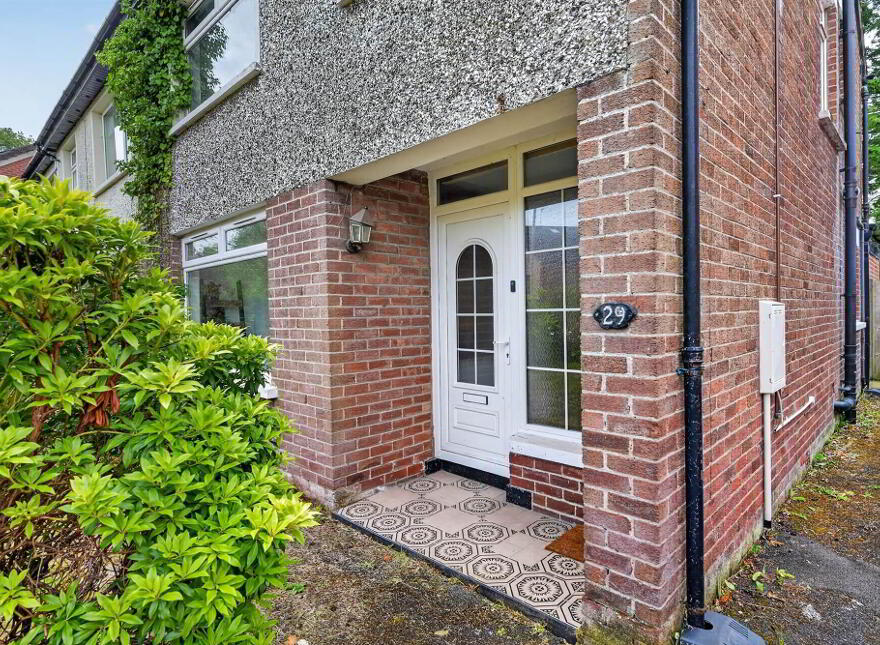 29 Hillside Park, Stranmillis, Belfast, BT9 5EL