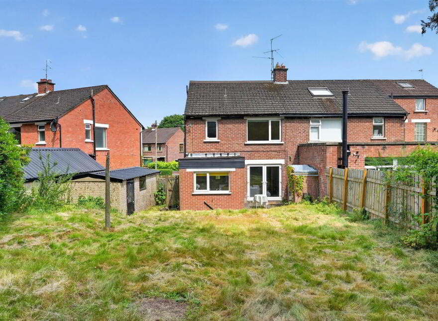 29 Hillside Park, Stranmillis, Belfast, BT9 5EL