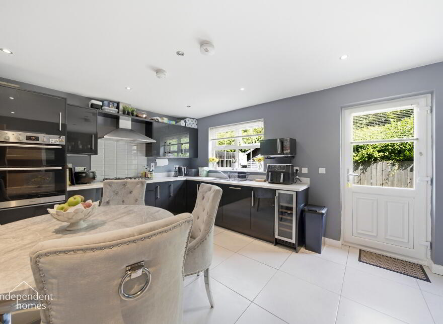 16 Hampton Lane, Larne, BT40 2FR