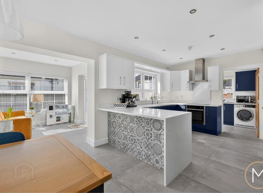 71 Castlewater Wood, Antrim, BT41 4FQ