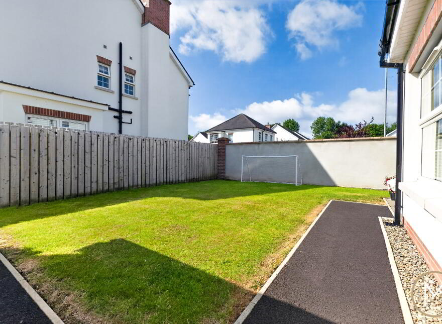 71 Castlewater Wood, Antrim, BT41 4FQ