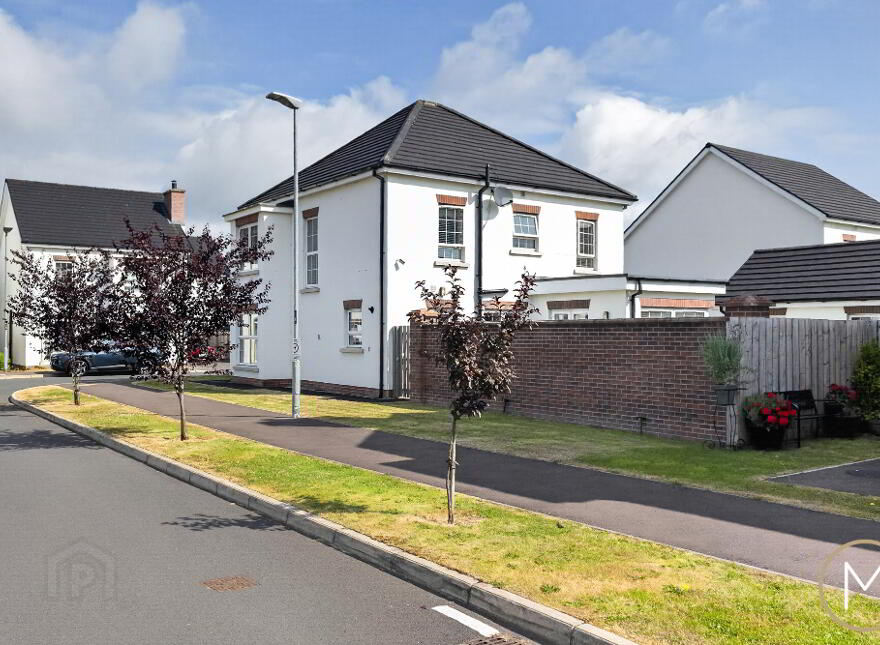 71 Castlewater Wood, Antrim, BT41 4FQ