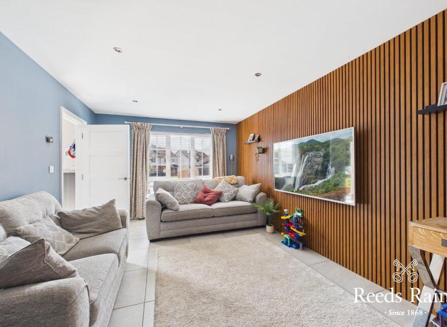 3 Rhanbuoy Mews, Carrickfergus, BT38 8ZX