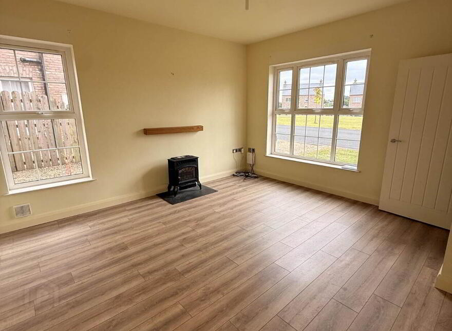 33 Cherrymount Green, Enniskillen, BT74 4GX