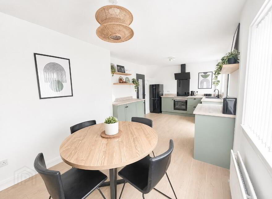16 Kirkland Square, Carrickfergus, BT38 8JS