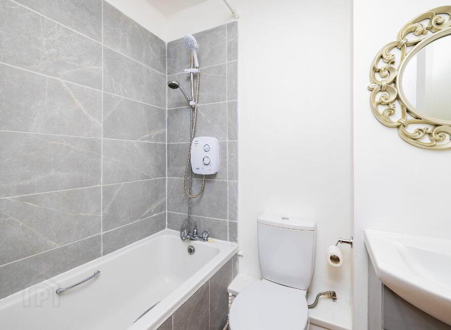 Apartment 65 Stewart Hall, Parnell Street, Dublin 1, D01AX67
