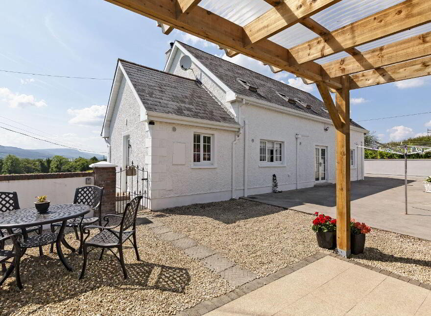 Halfquarter, Streamstown, Ballisodare, F91N228