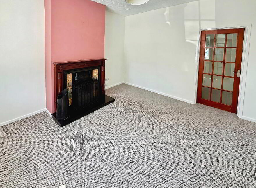 14 Moneybroom Road, Lisburn, BT28 2QP