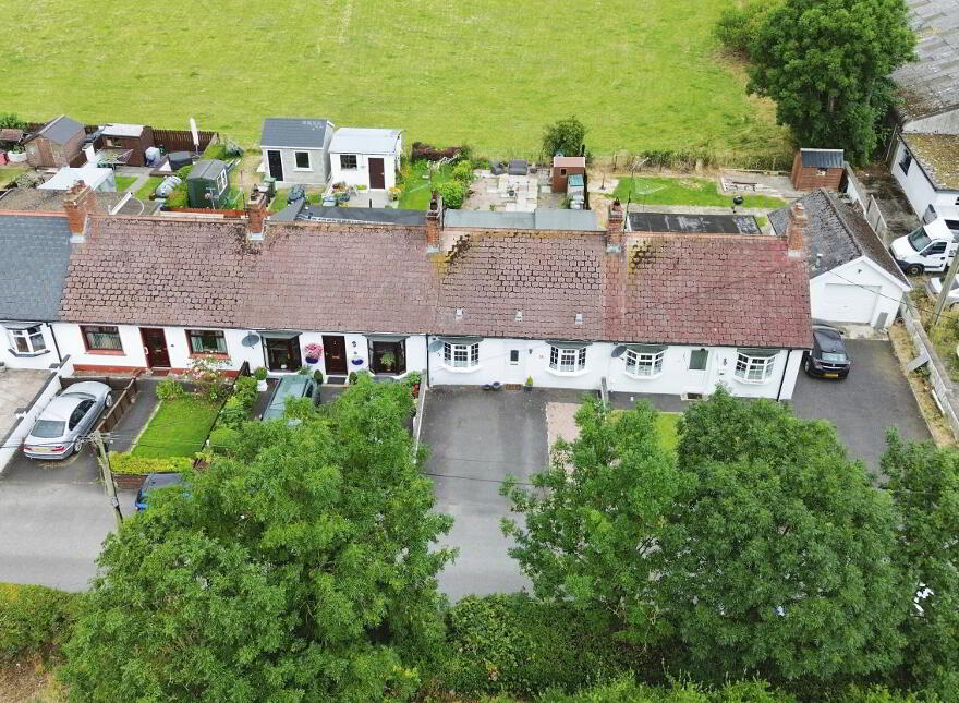 14 Moneybroom Road, Lisburn, BT28 2QP