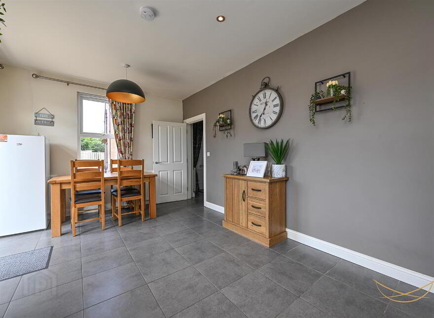 18 Readers Way, Ballyclare, BT39 9BF