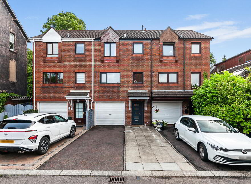 4 Chichester Gardens, Belfast, BT15 5FS
