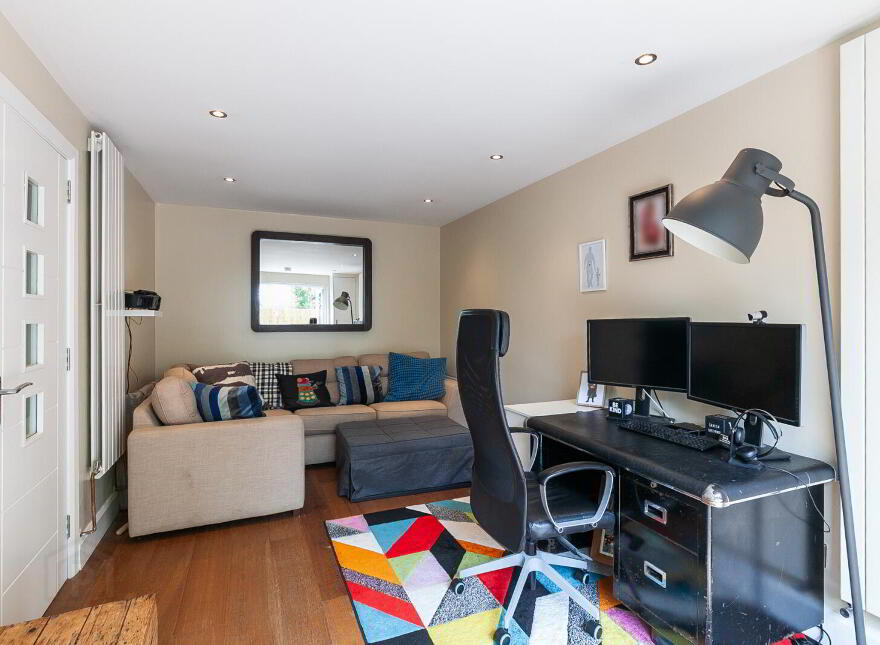 4 Chichester Gardens, Belfast, BT15 5FS