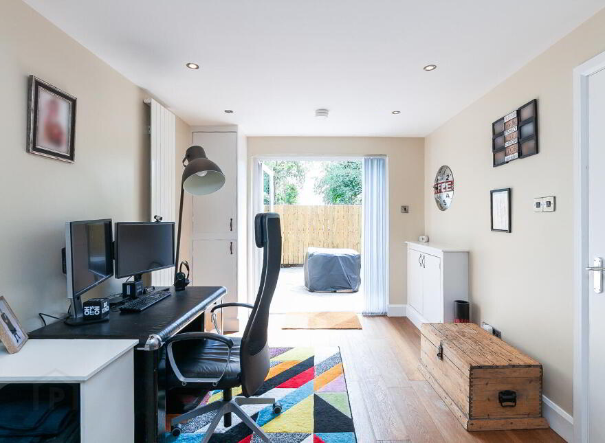 4 Chichester Gardens, Belfast, BT15 5FS