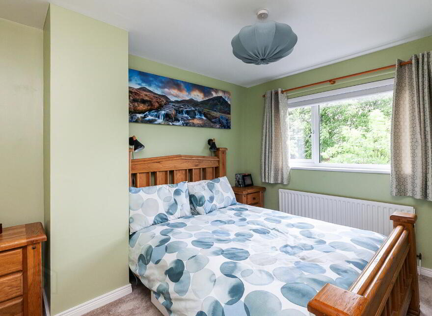 4 Chichester Gardens, Belfast, BT15 5FS
