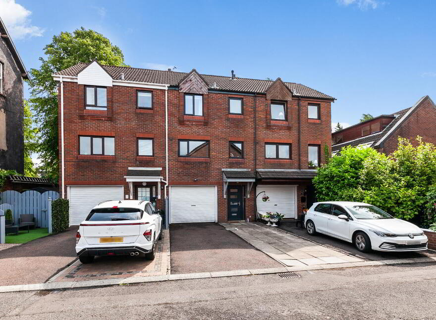 4 Chichester Gardens, Belfast, BT15 5FS