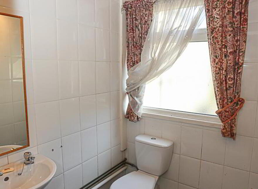 60 Downshire Road, Holywood, BT18 9LX