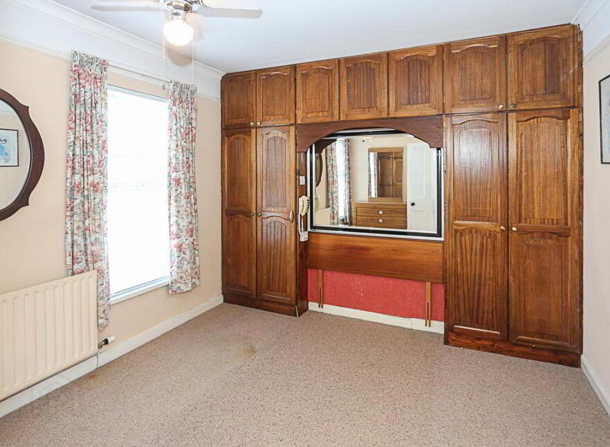 60 Downshire Road, Holywood, BT18 9LX