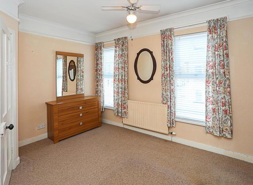 60 Downshire Road, Holywood, BT18 9LX
