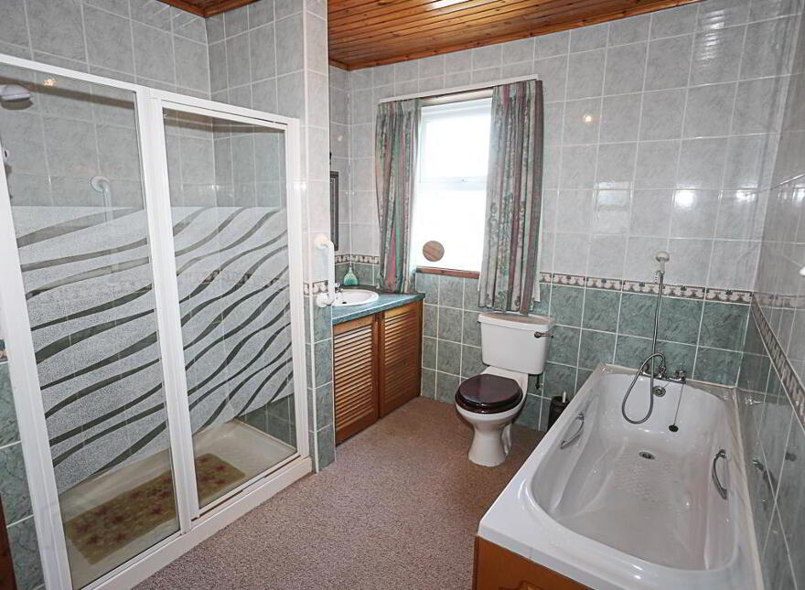 60 Downshire Road, Holywood, BT18 9LX