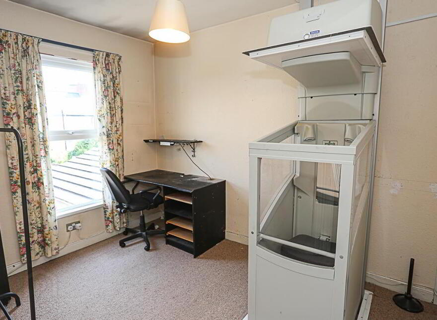 60 Downshire Road, Holywood, BT18 9LX