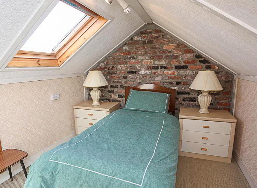 60 Downshire Road, Holywood, BT18 9LX