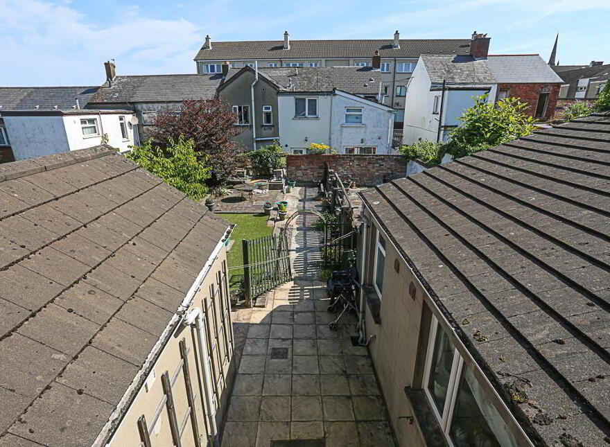60 Downshire Road, Holywood, BT18 9LX