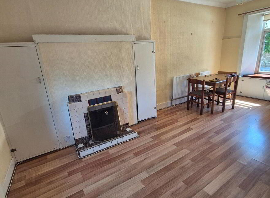 West, Port, Ballyshannon, F94XY22