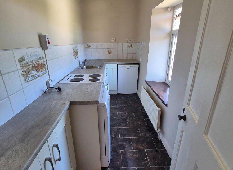 West, Port, Ballyshannon, F94XY22
